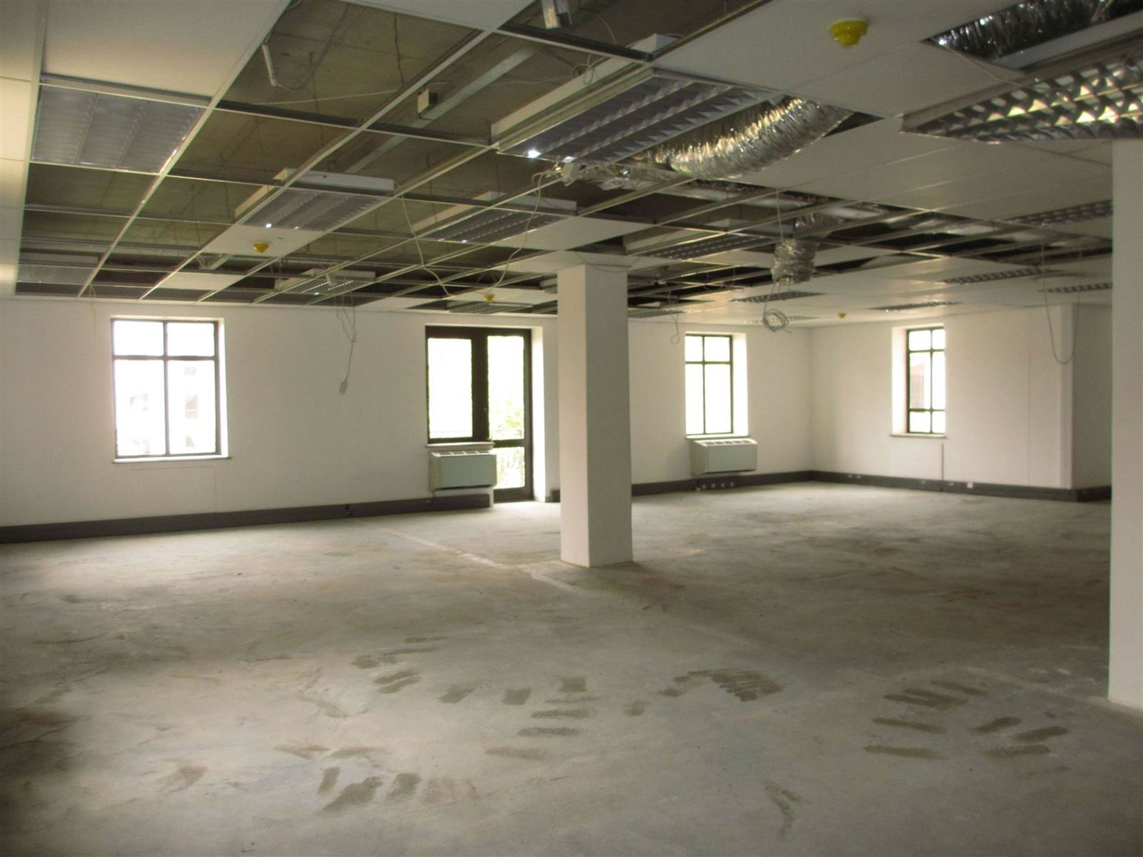 240  m² Commercial space in Fourways photo number 7