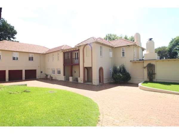 5 Bed House in Houghton Estate