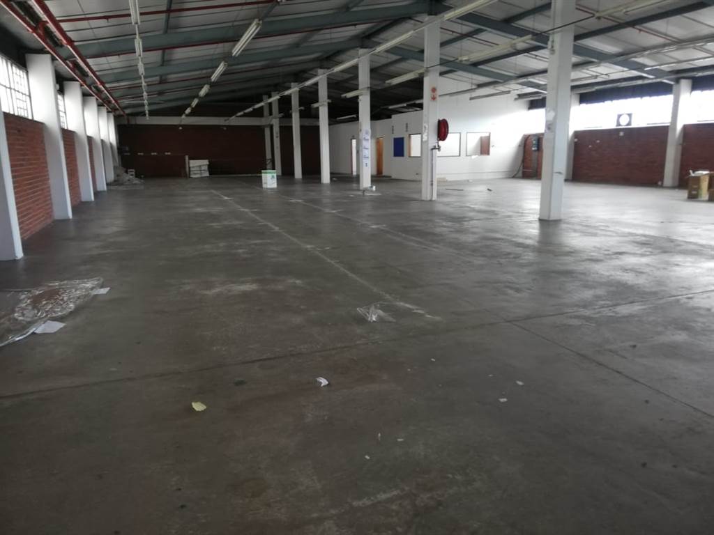 1800  m² Industrial space in Maitland photo number 13