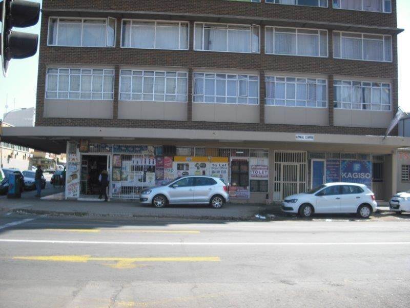 330  m² Office Space in Bloemfontein photo number 1