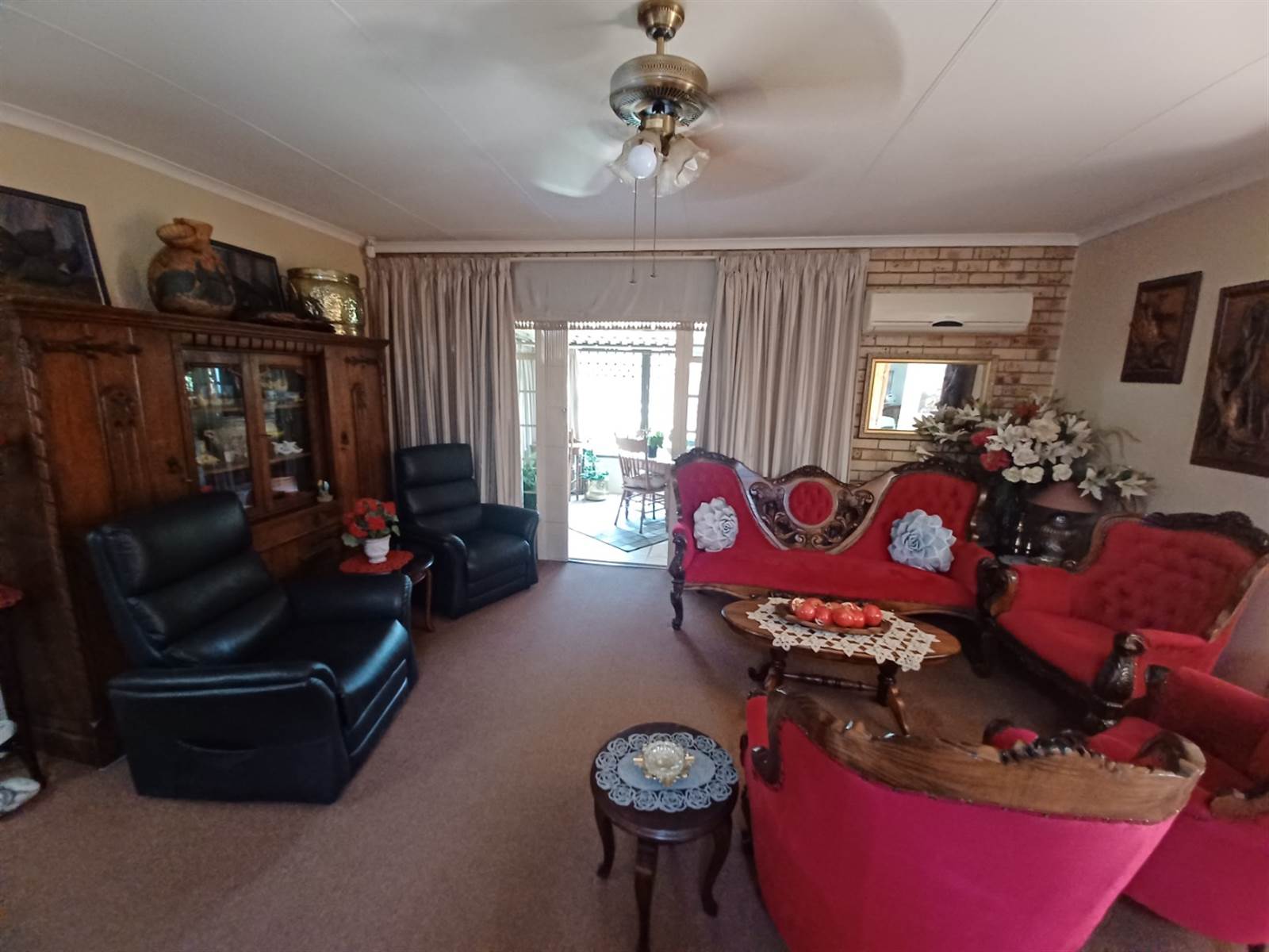 2 Bed Townhouse in Parys photo number 15