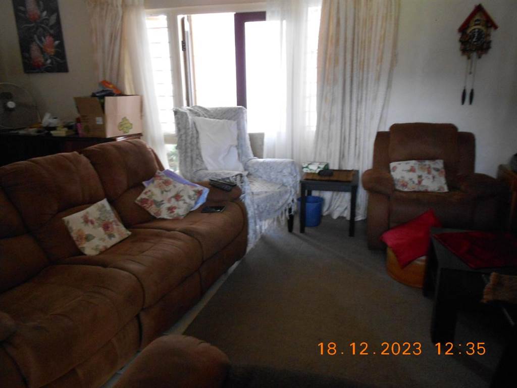 3 Bed House in Rietvalleirand photo number 4