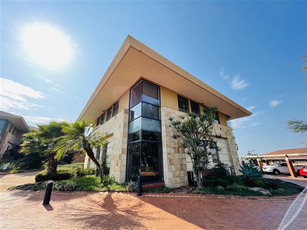 414  m² Commercial space in La Lucia