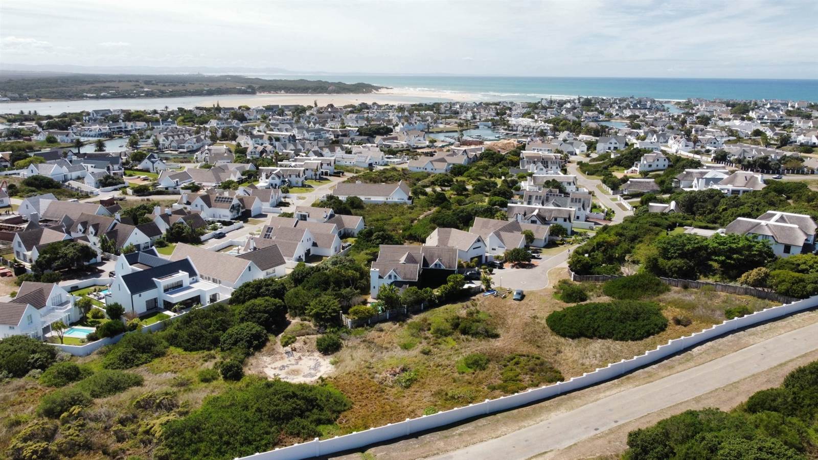 1365 m² Land available in St Francis Bay photo number 1