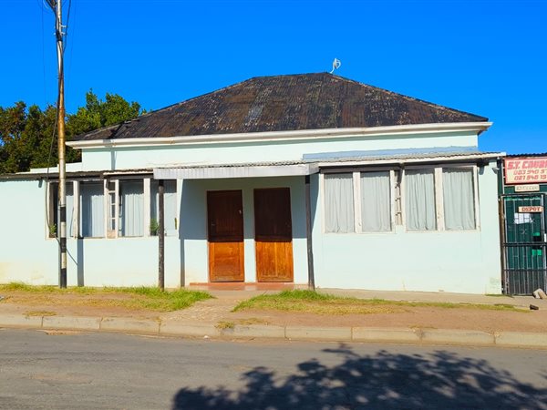 3 Bed Flat in Ladismith