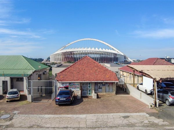 385 m² Office Space 385 m² Office Space