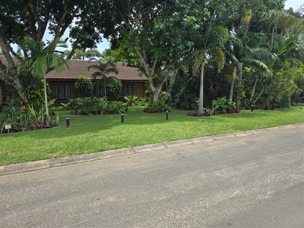 4 Bedroom House 4 Bedroom House