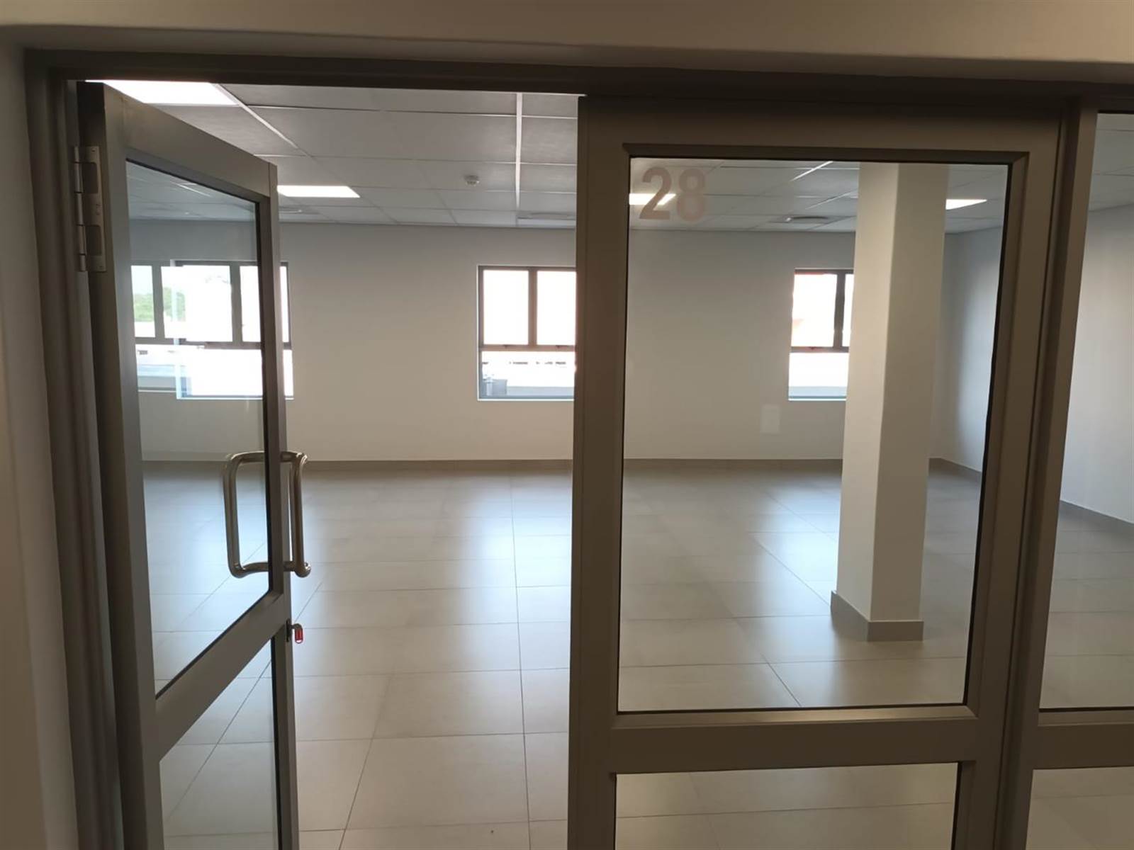 81  m² Commercial space in Nelspruit Central photo number 4