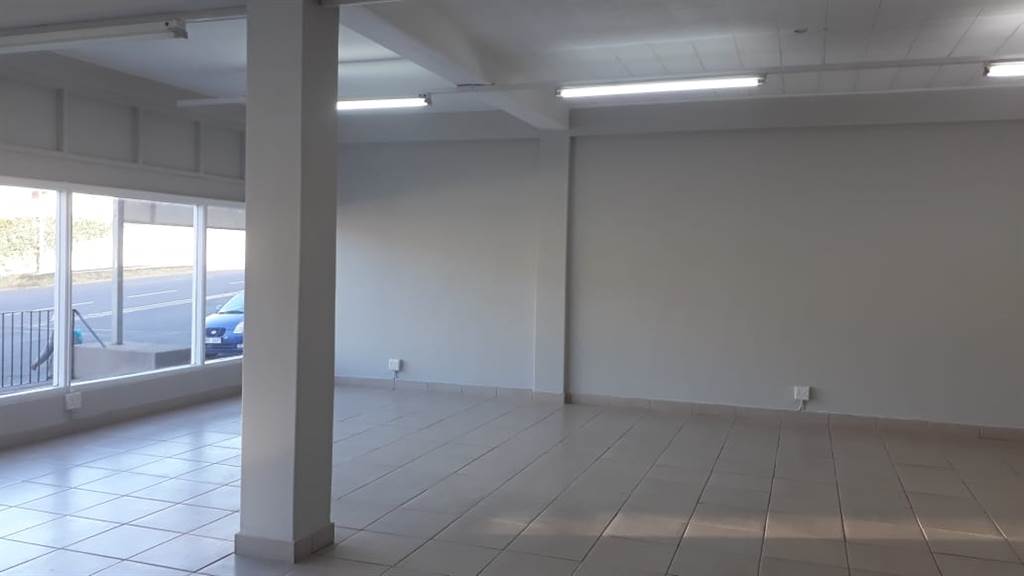 111  m² Commercial space in Ramsgate photo number 3
