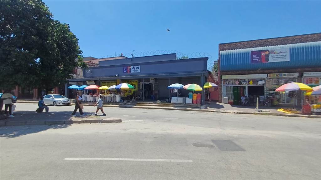 587  m² Commercial space in Nelspruit Central photo number 1
