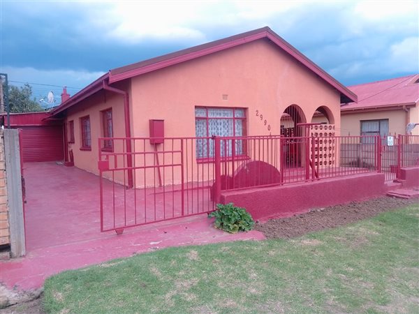 3 Bedroom House 3 Bedroom House