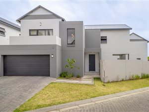 3 Bed Townhouse in Kengies