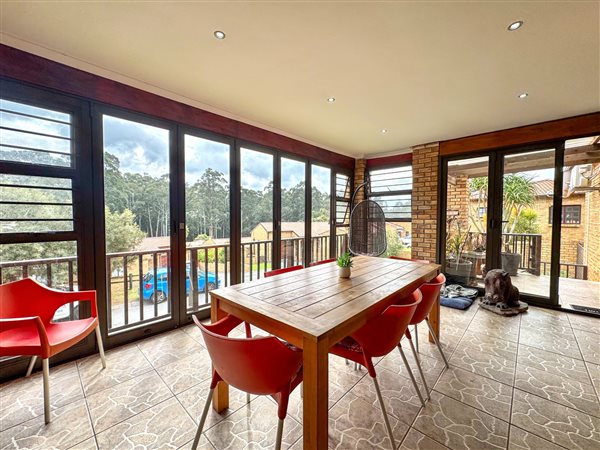 3 Bedroom Townhouse 3 Bedroom Townhouse