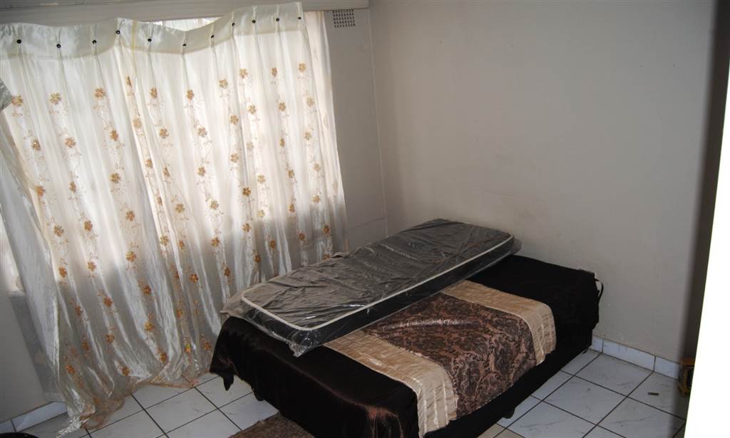 1 Bed Apartment in Primrose photo number 7