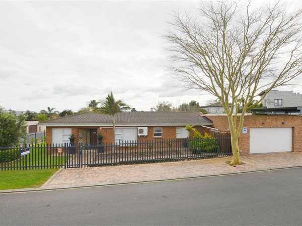 3 Bed House in Vredekloof Heights