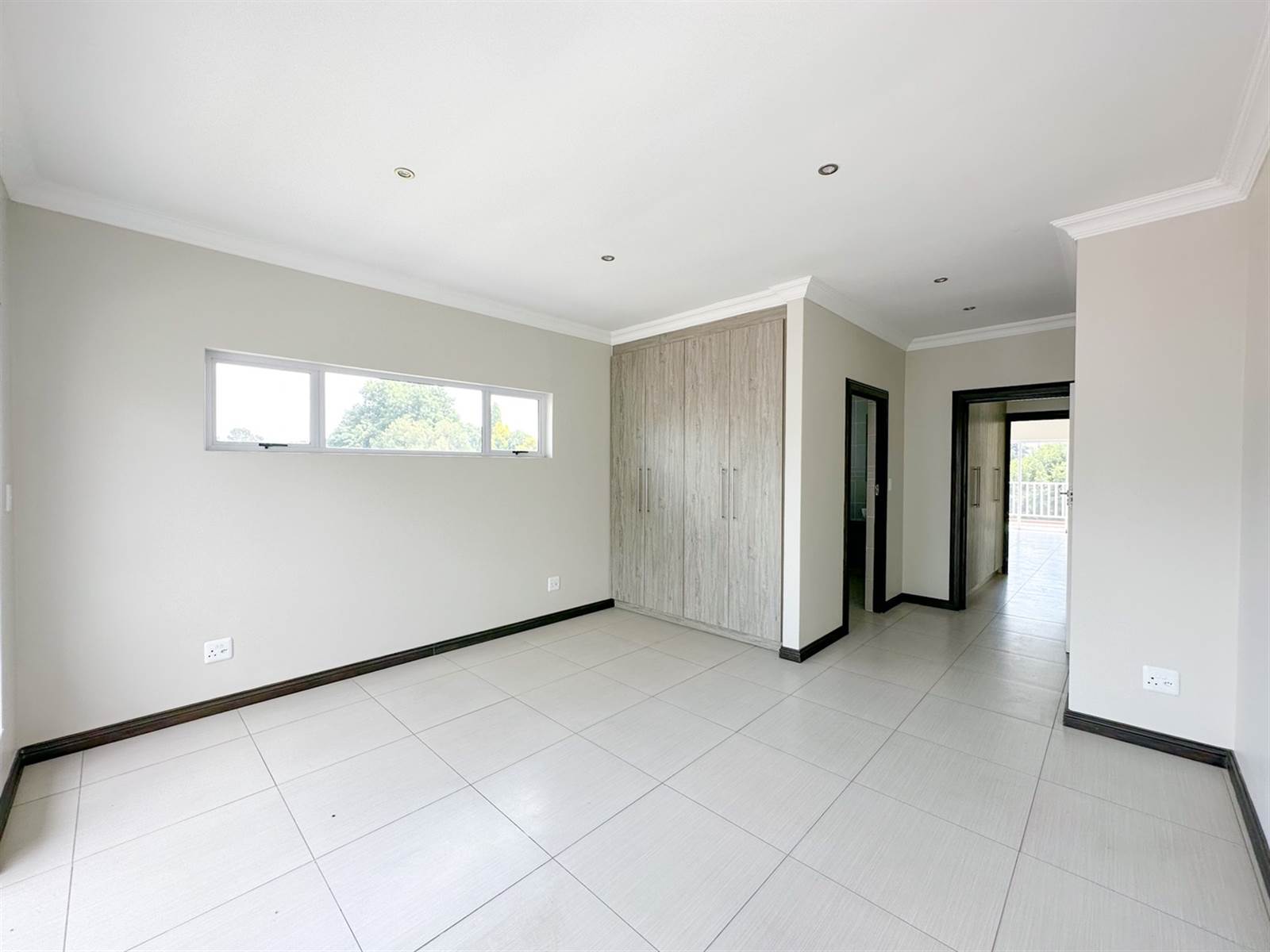 4 Bed House in Benoni Country Club photo number 25