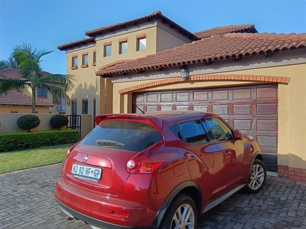 3 Bedroom House 3 Bedroom House
