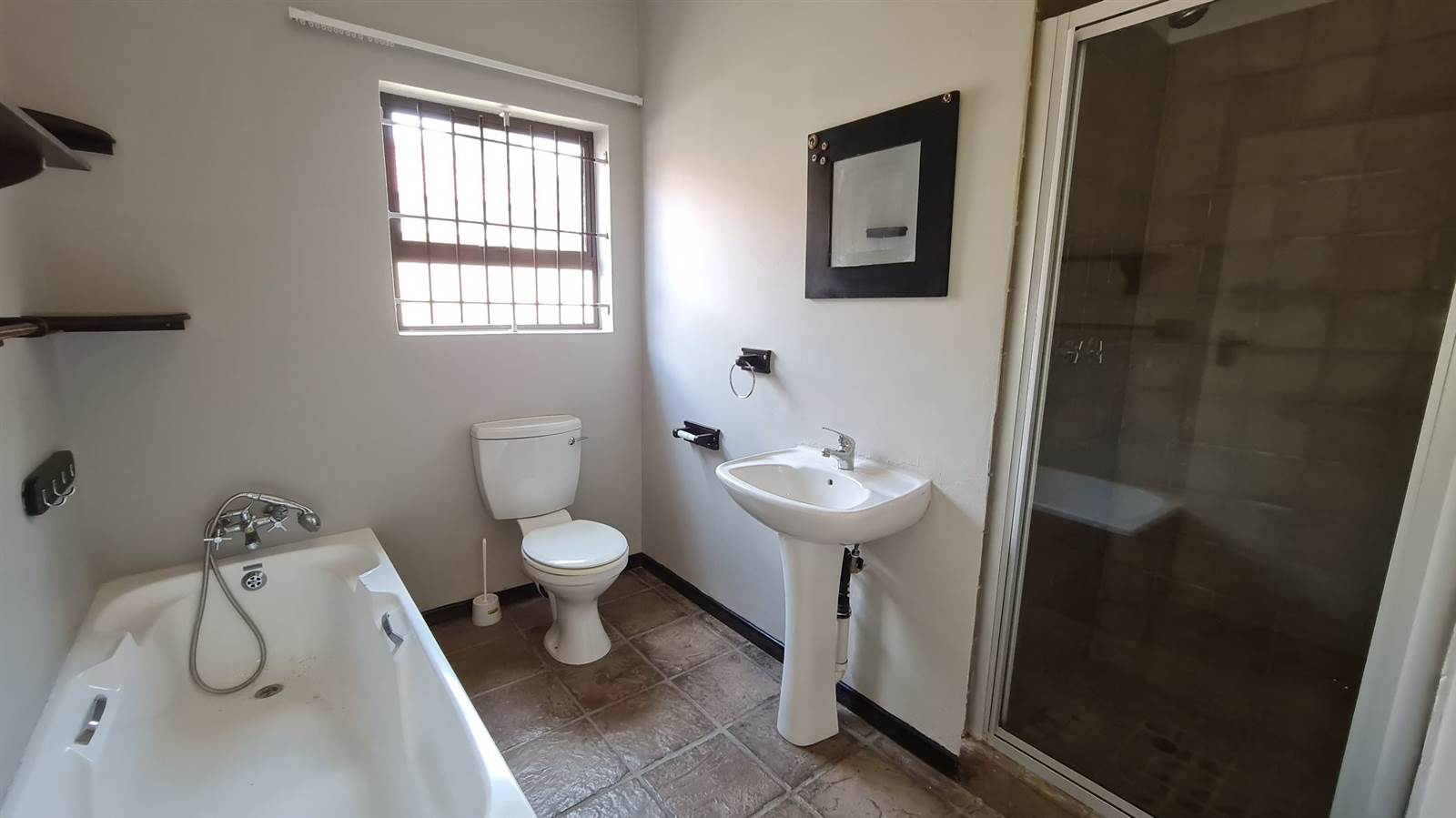 2 Bed Townhouse in Polokwane Central photo number 14