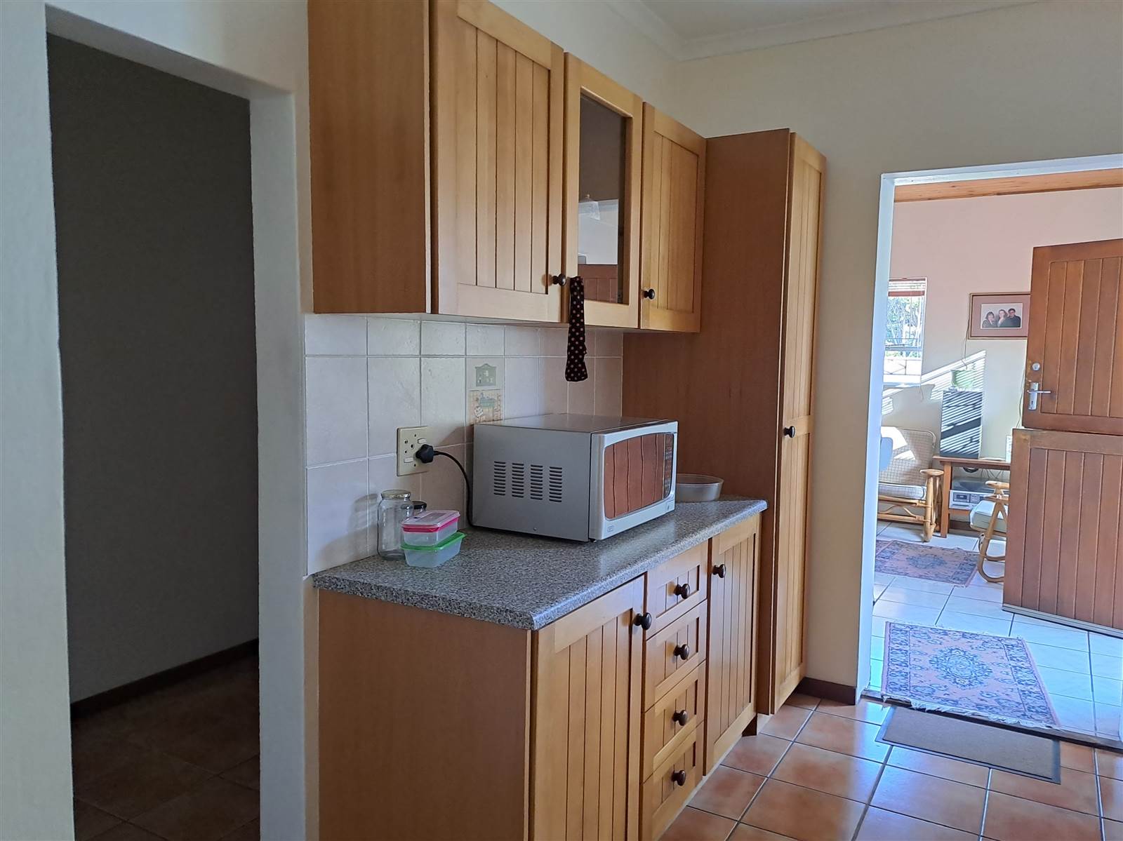 4 Bed House in Villiersdorp photo number 6