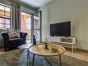 2 Bed Apartment in Newtown