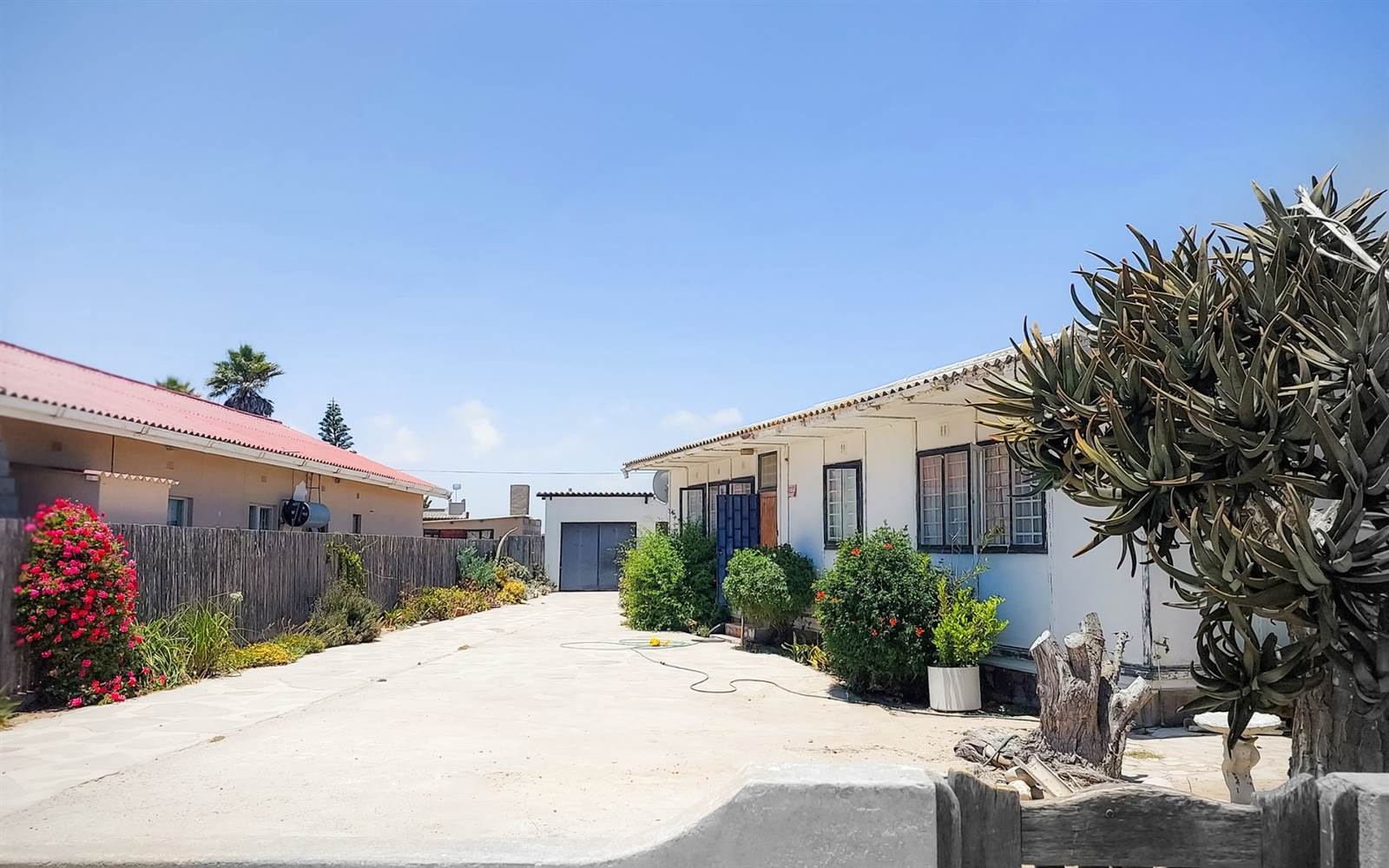 3 Bed House in Port Nolloth photo number 11