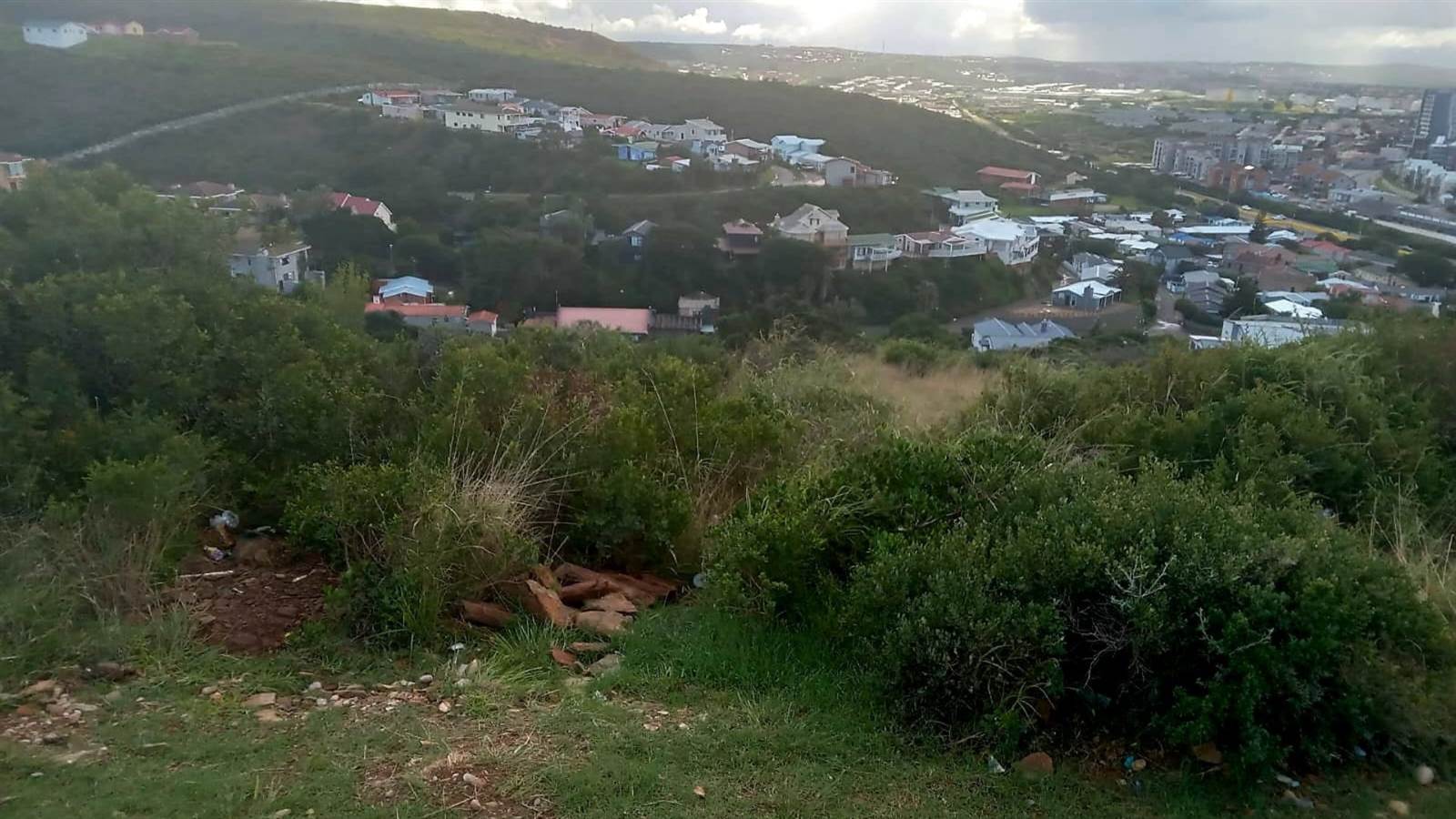 525 m² Land available in Mossel Bay Ext 26 photo number 5