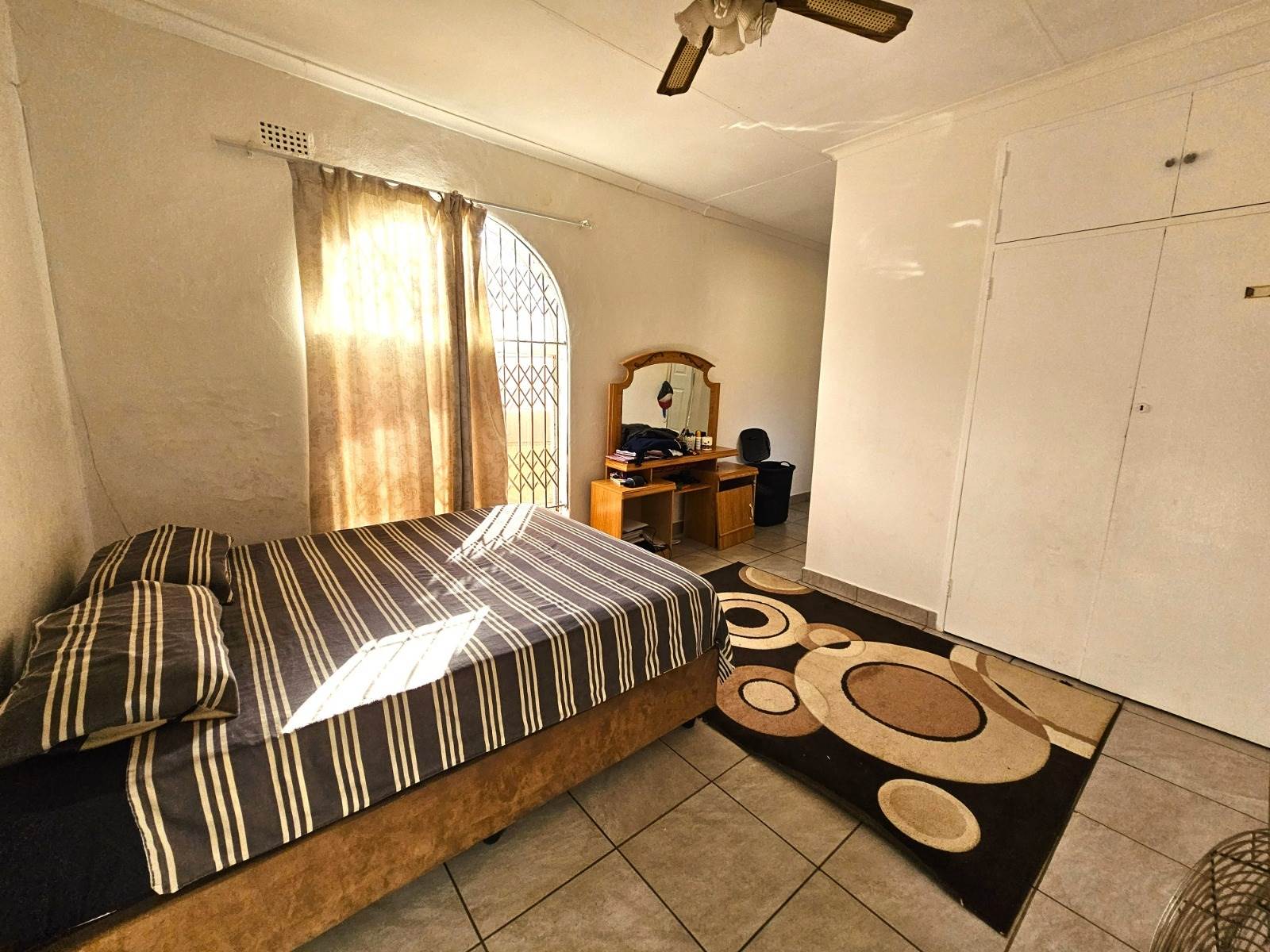 4 Bed House in Protea Park photo number 17