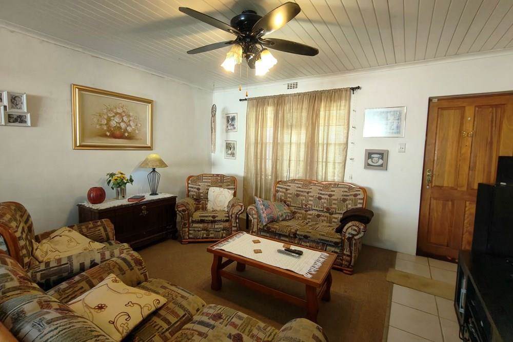 2 Bed House in Citrusdal photo number 26