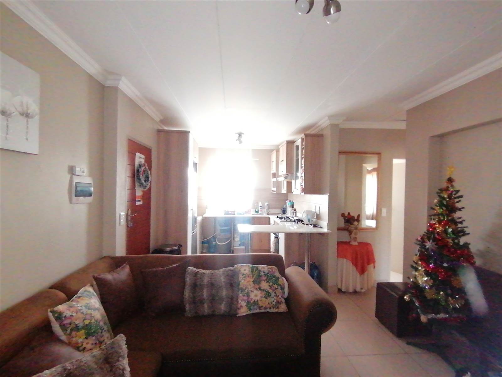 3 Bed Townhouse in Andeon AH photo number 9