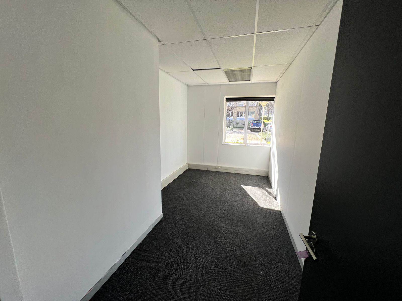 837  m² Commercial space in Rivonia photo number 23