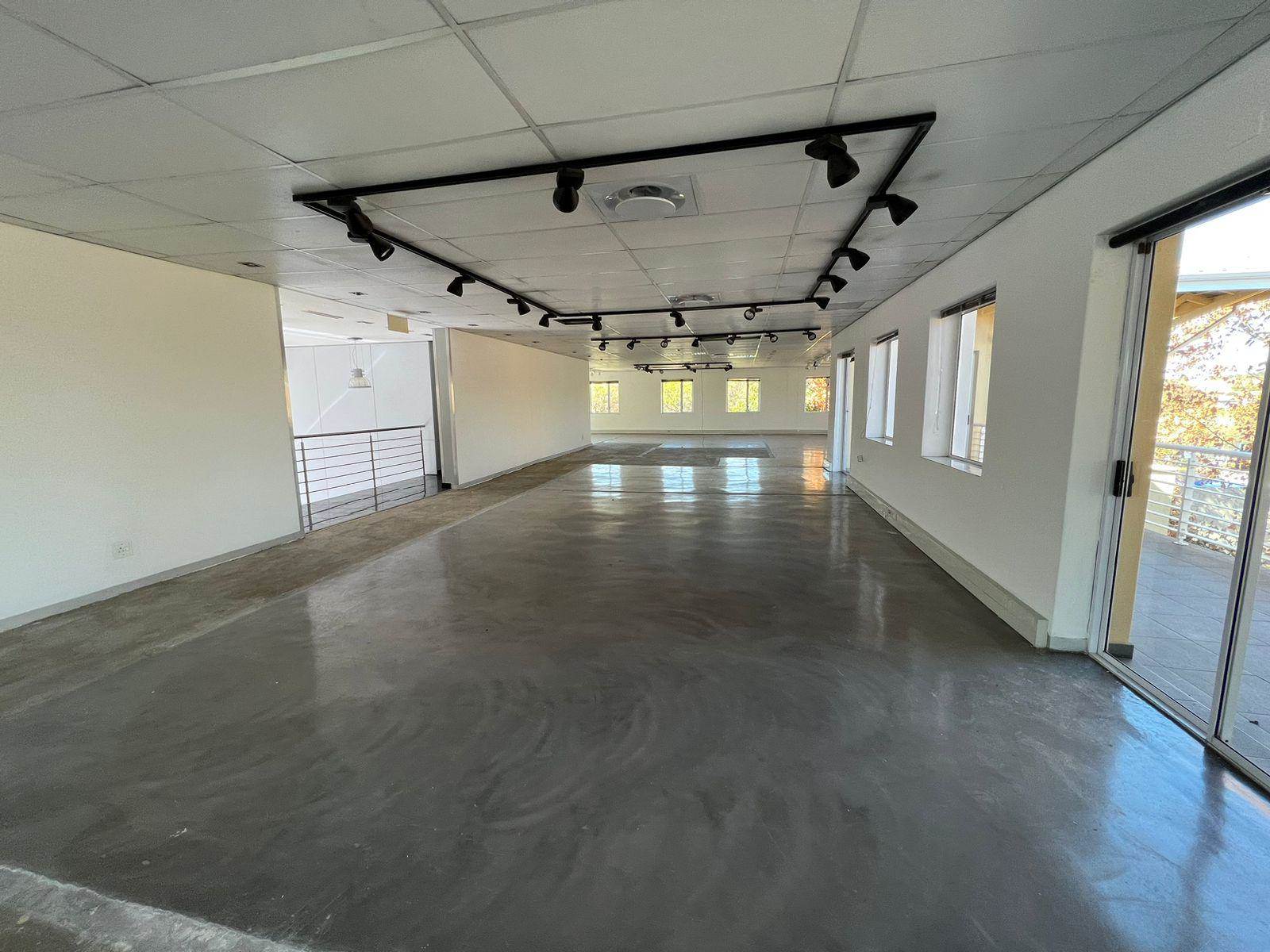 837  m² Commercial space in Rivonia photo number 29