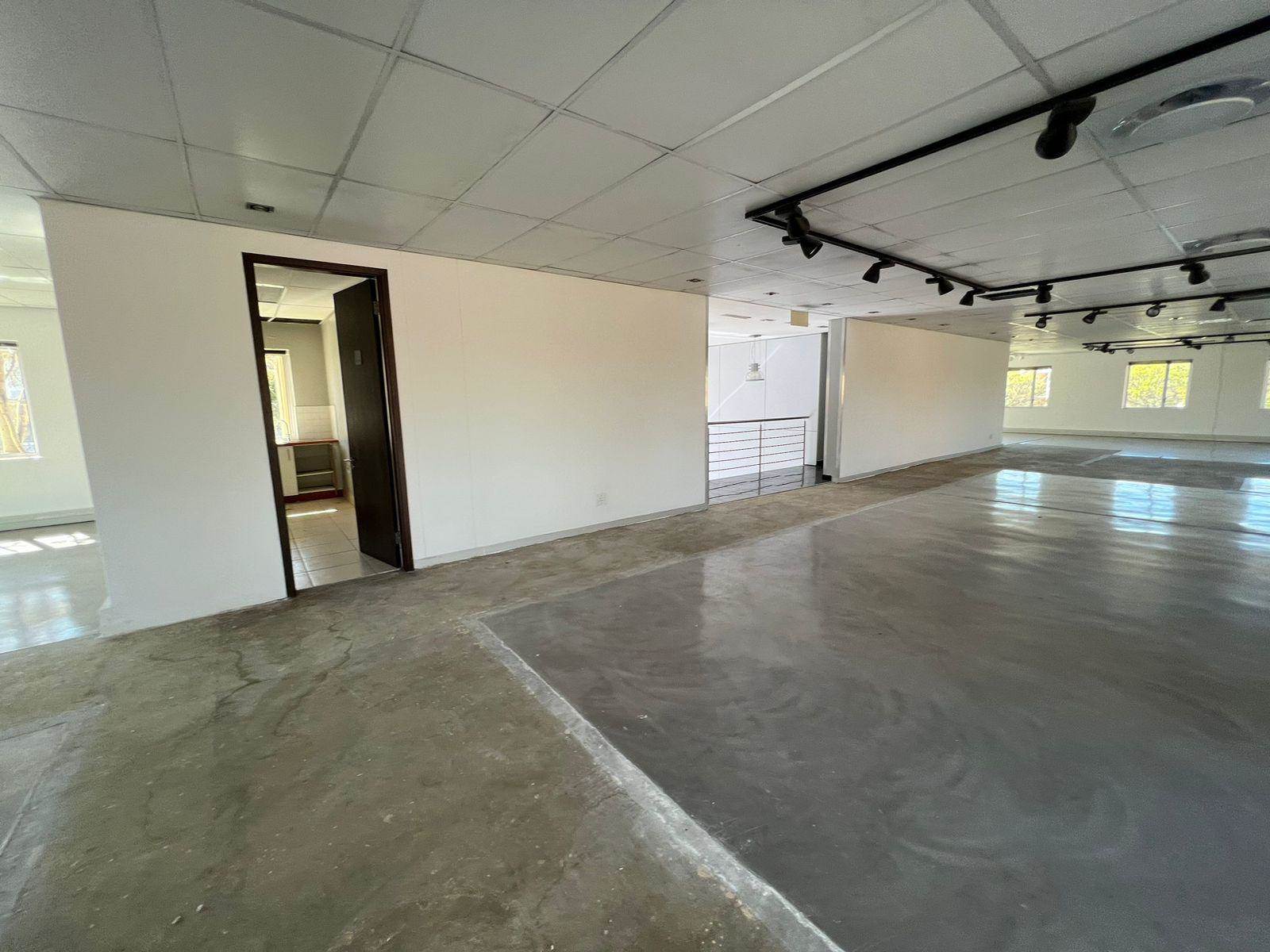 837  m² Commercial space in Rivonia photo number 30