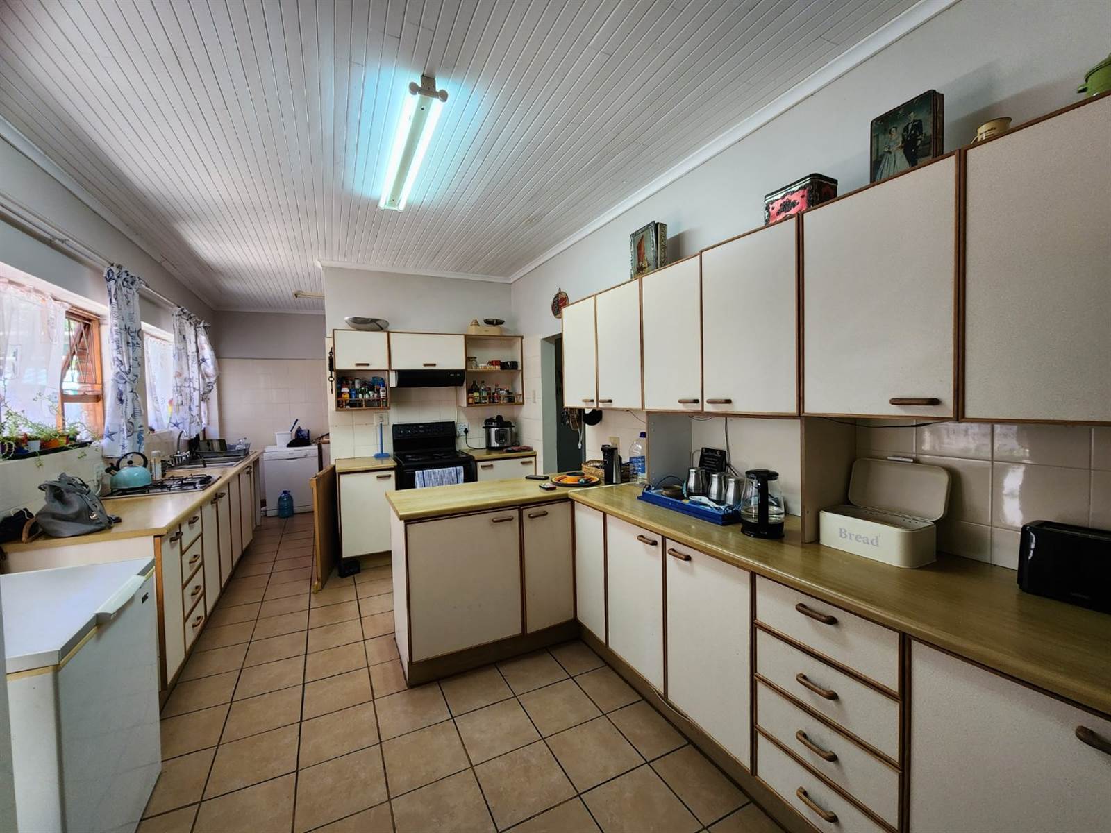 3 Bed House in Humansdorp photo number 10