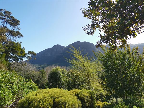 673 m² Land available in Hout Bay and surrounds