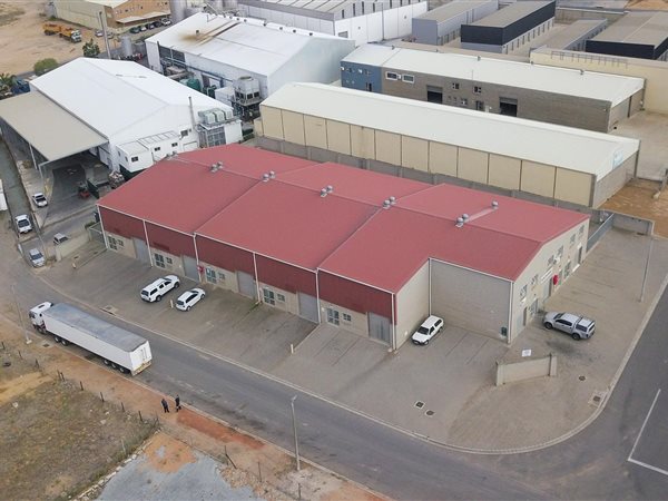 184 m² Industrial space 184 m² Industrial space