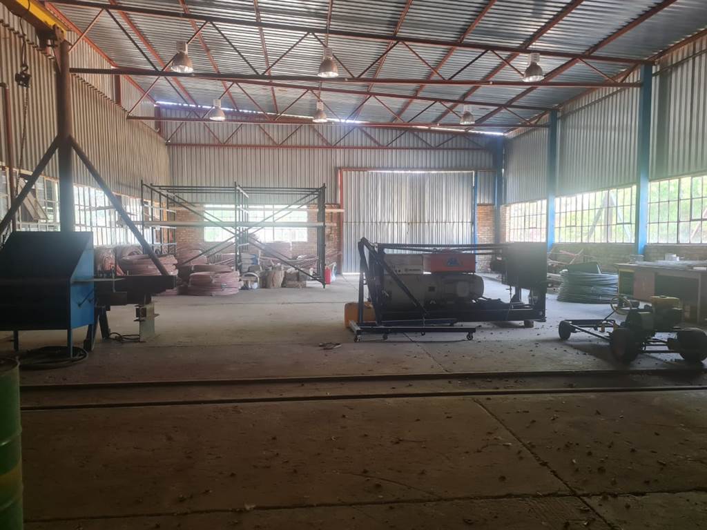 Commercial space in Stilfontein photo number 8