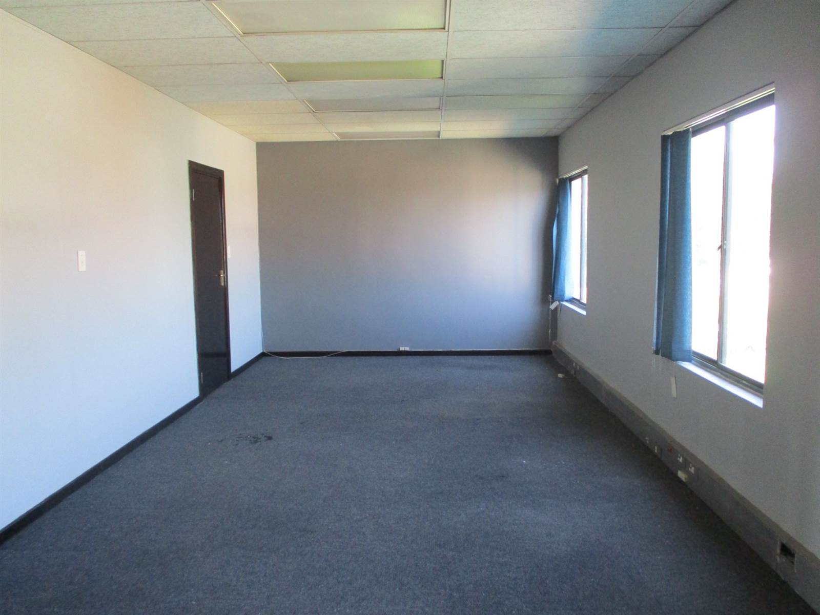 180  m² Office Space in Edenvale photo number 5