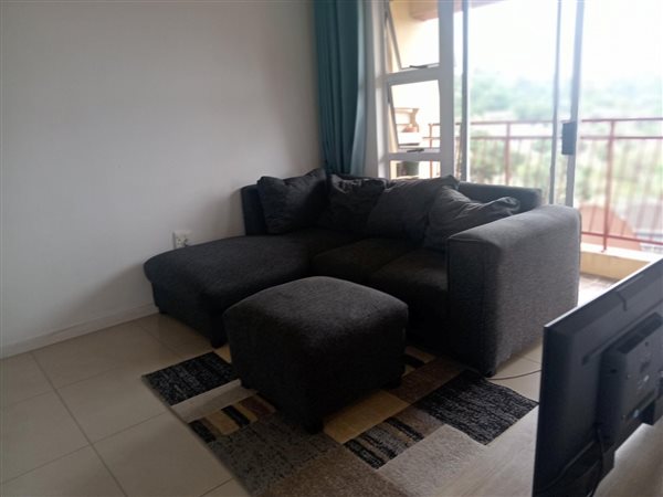 2 Bedroom Flat 2 Bedroom Flat