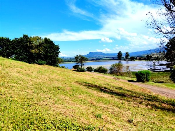 1 208 m² Land 1 208 m² Land