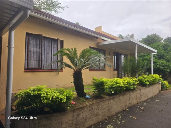 3 Bedroom Simplex 3 Bedroom Simplex