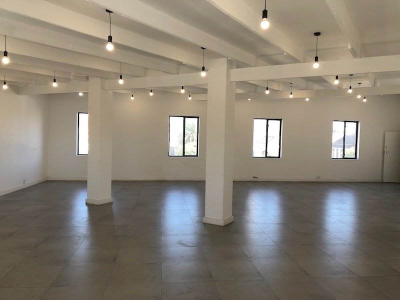 122  m² Commercial space in Salt River photo number 1