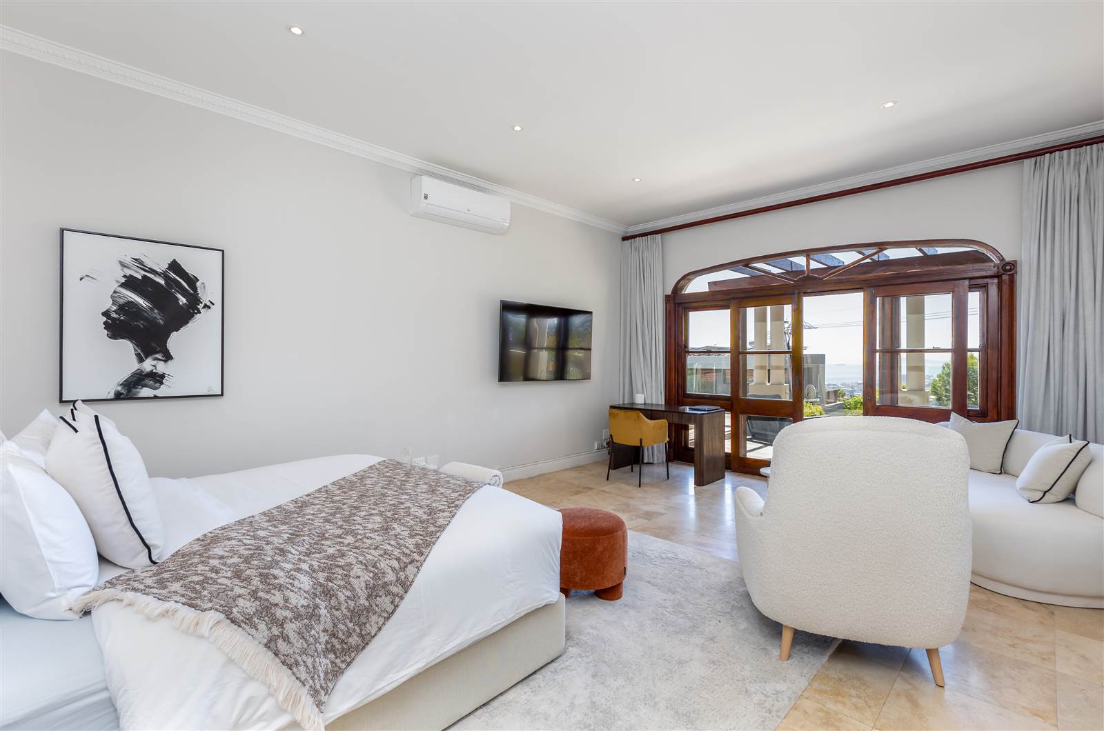 4 Bed House in Fresnaye photo number 28
