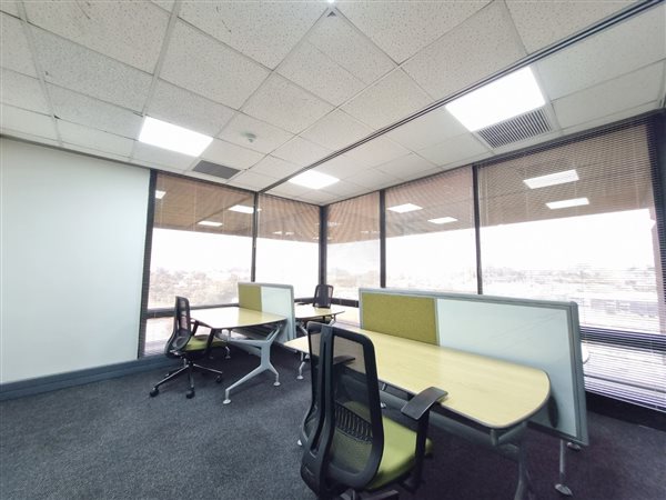33 m² Office Space 33 m² Office Space