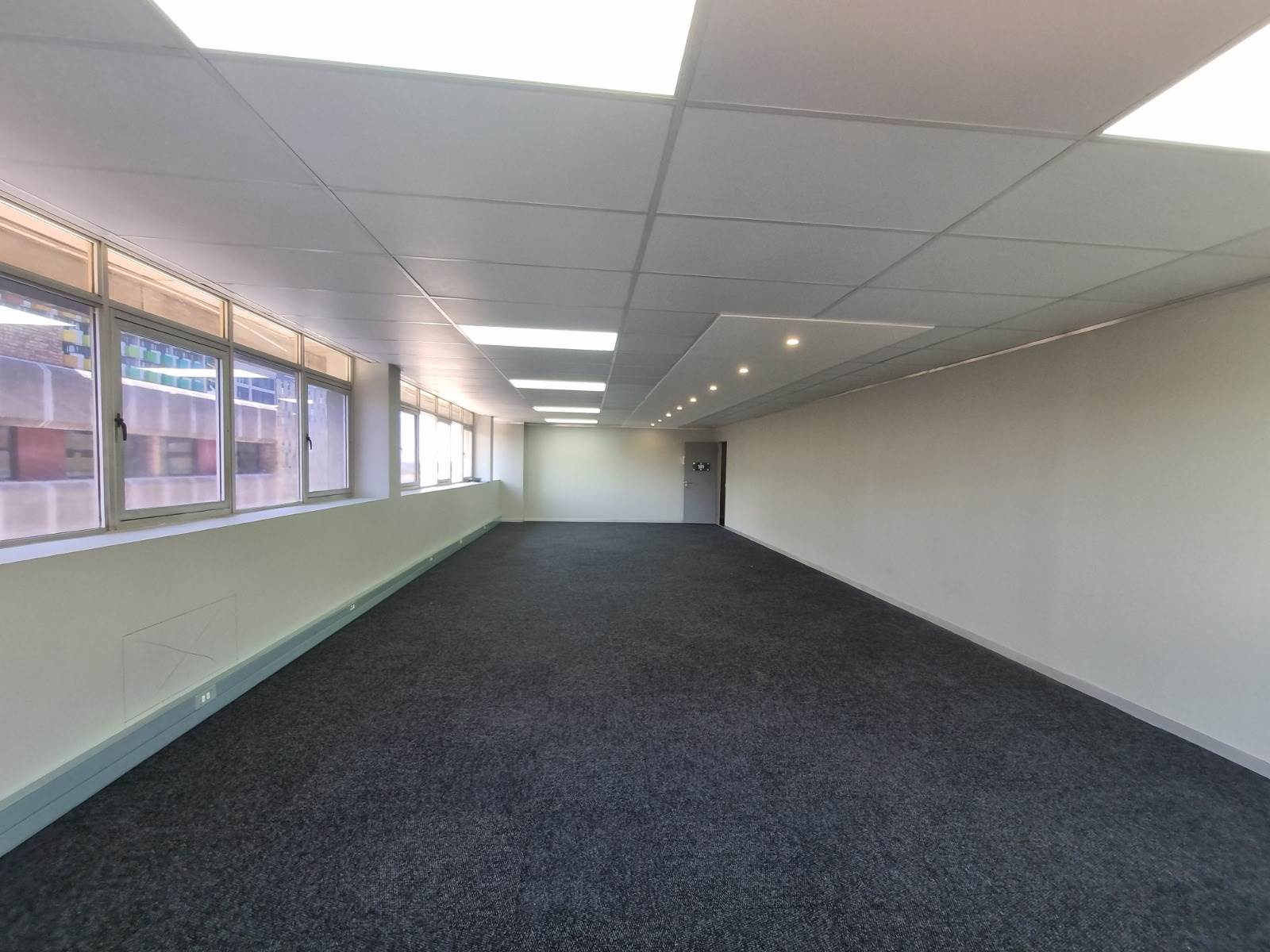 113  m² Commercial space in Hatfield photo number 12