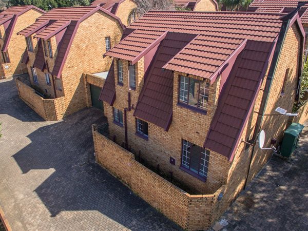 3 Bedroom Townhouse