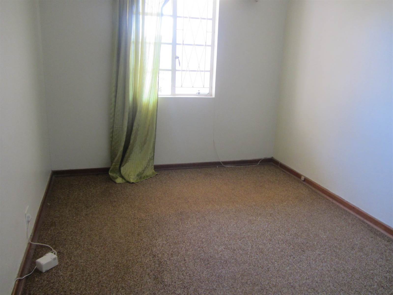2 Bed Apartment in West Bank photo number 16