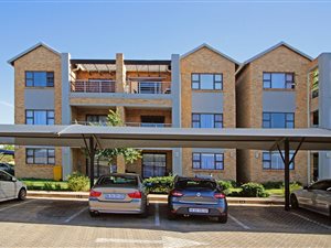 1 Bed Apartment in Rooihuiskraal North