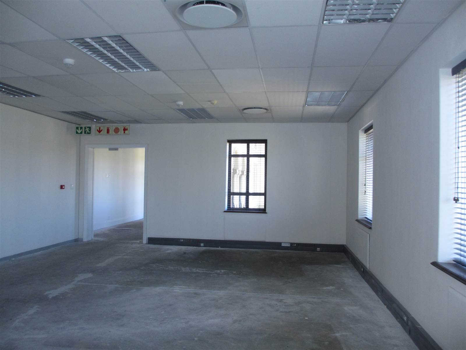 803  m² Commercial space in Fourways photo number 16
