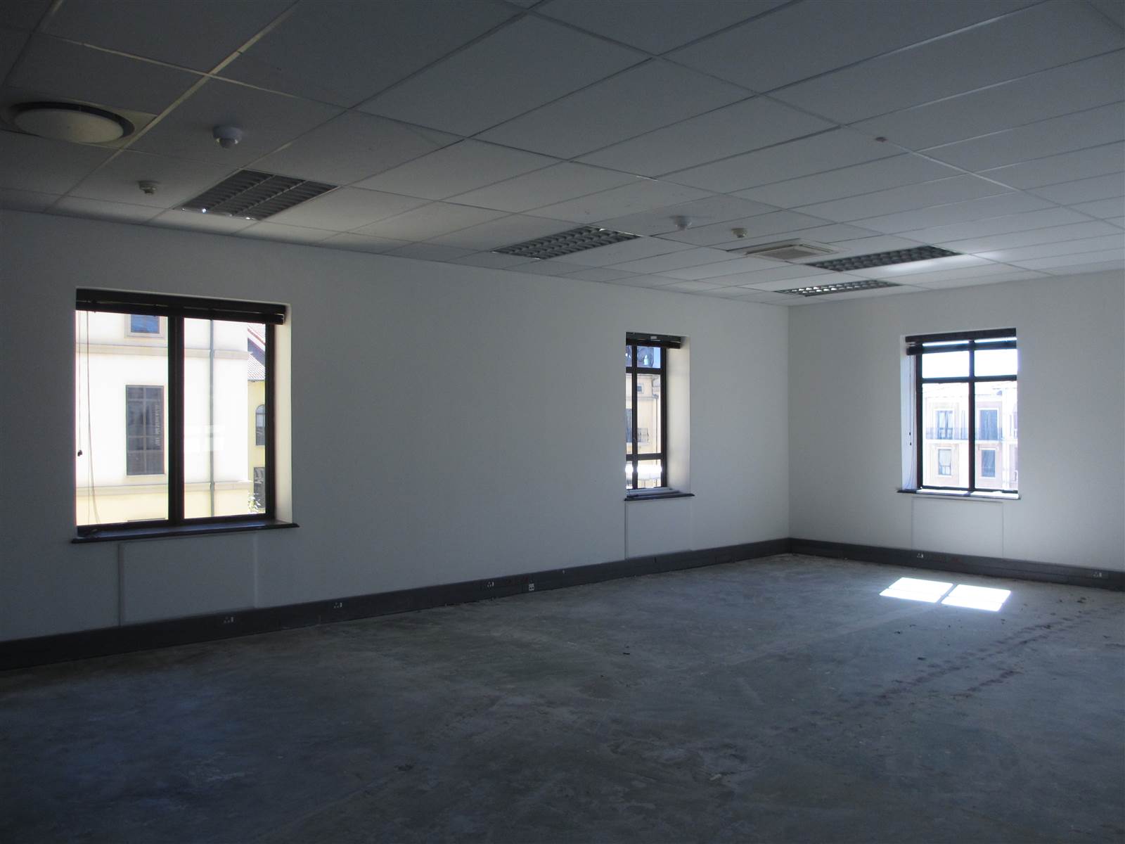 803  m² Commercial space in Fourways photo number 22