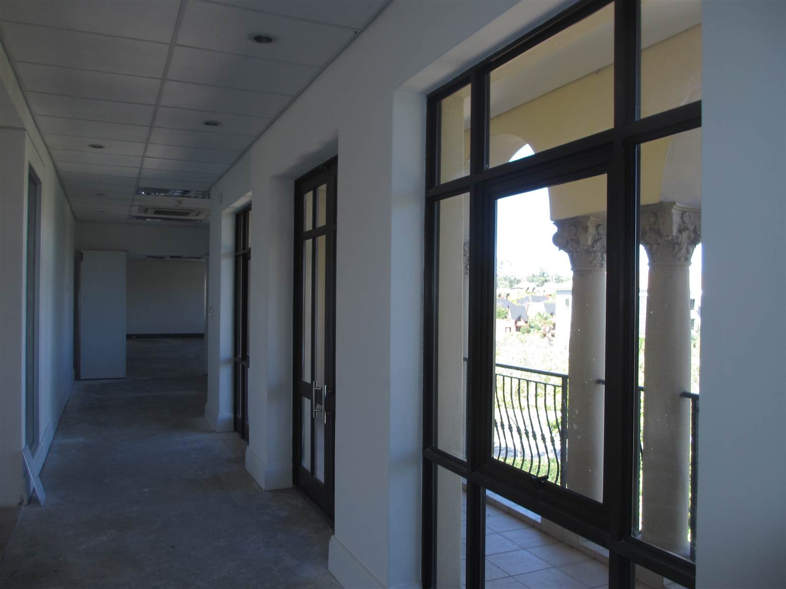 803  m² Commercial space in Fourways photo number 18